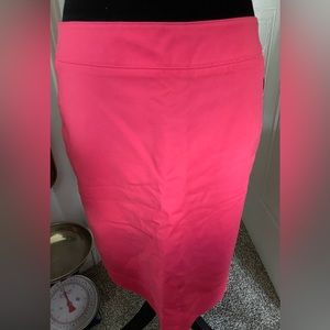 🎉2/10$ NWT coral pink short skirt🌺